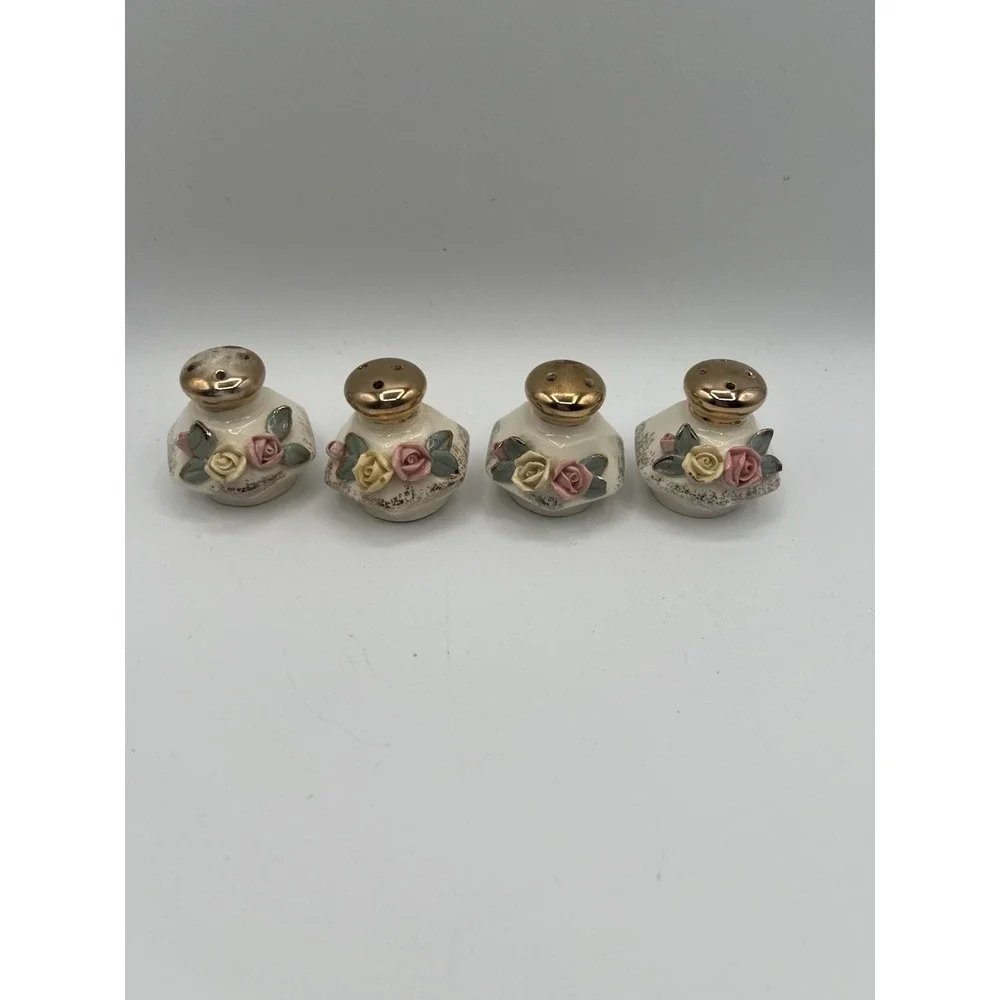 Vtg Lefton Salt N Pepper Set 3D Applied Flowers‎ Gold Accent Porcelain Japan AC